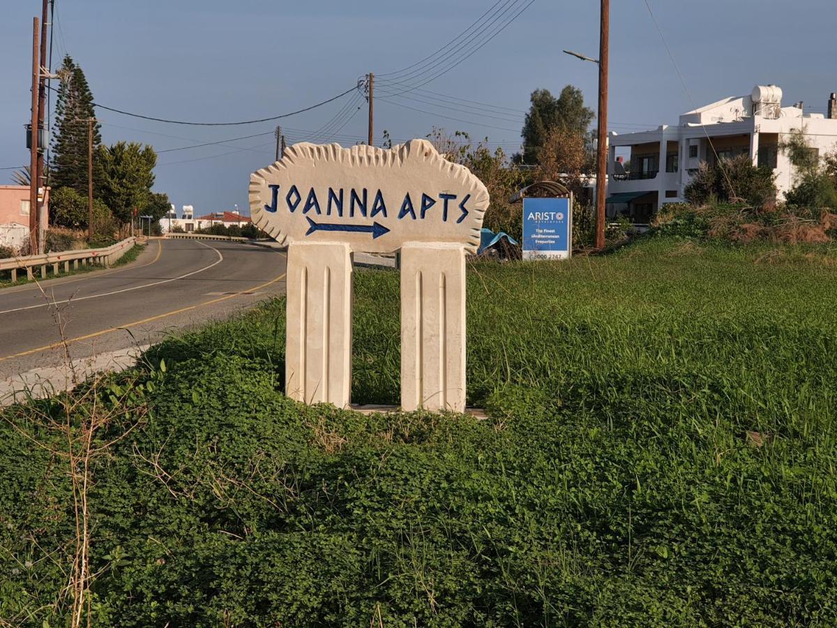 Joanna Sunset Apts Pomos Eksteriør billede